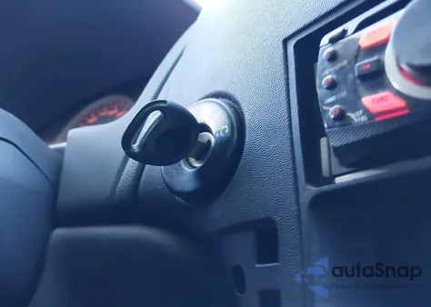 2004 Pontiac Grand Prix Gt1 z USA, uszkodzony, nr VIN 2G2WP522541349042